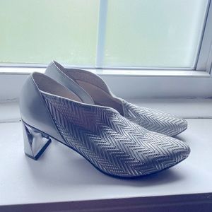 United Nude silver pumps